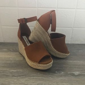 Steve Madden Jaylen Cognac Espadrille Wedges